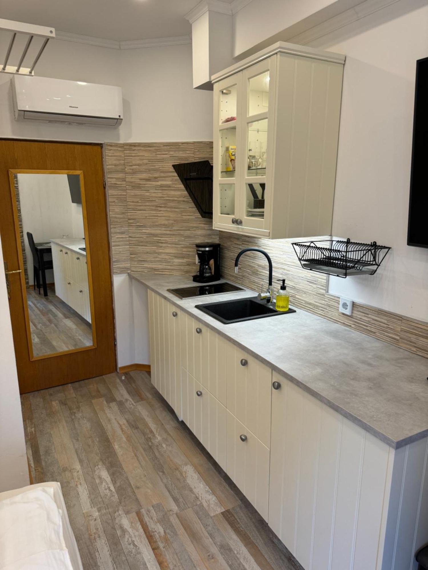 Studio Lorena Mali Lošinj Buitenkant foto