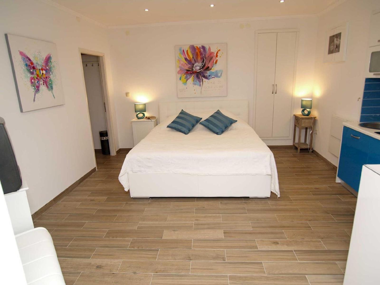 Studio Lorena Mali Lošinj Buitenkant foto